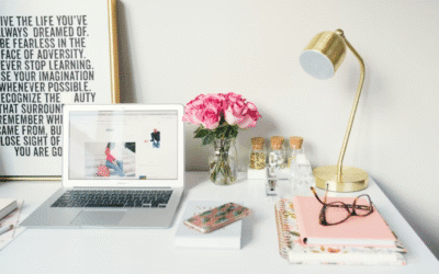 Home Office Funcional: O Equilíbrio entre Estética e Alta Performance